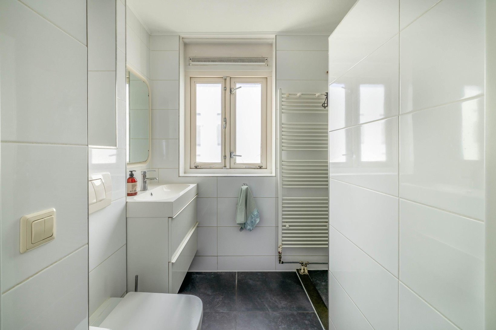 Tussenwoning te koop: Beekdal 5, Assendelft