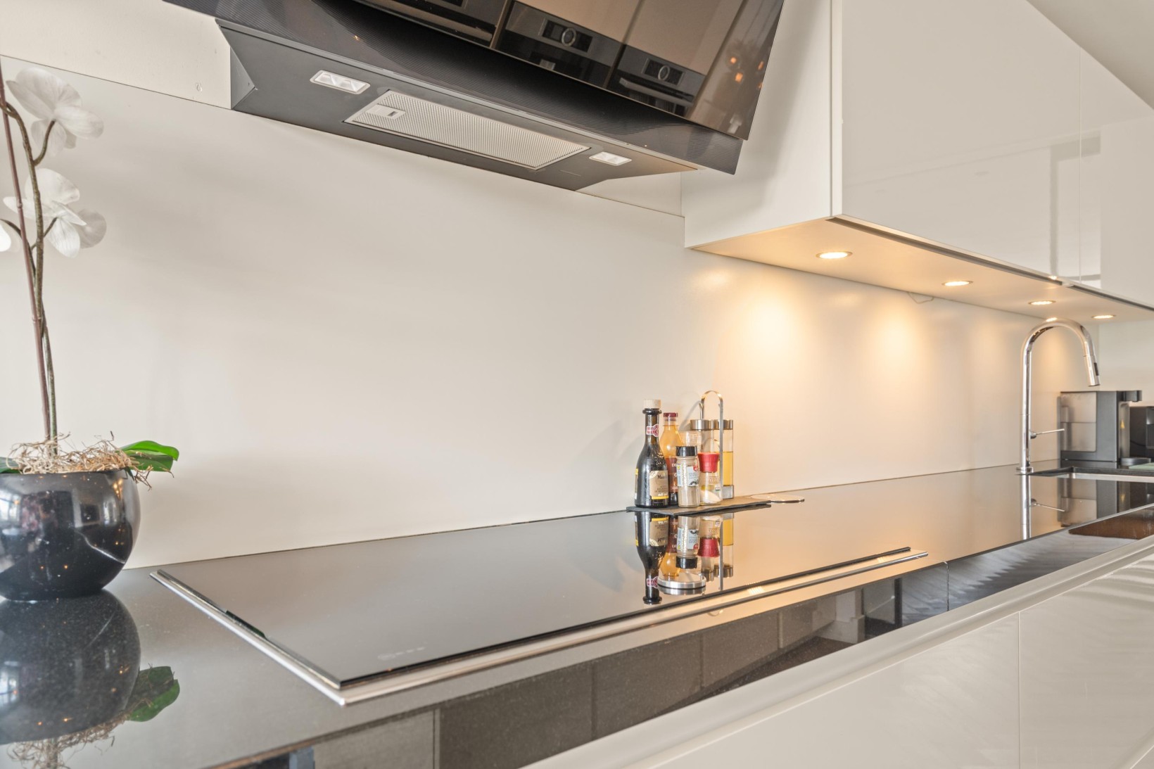 Hoekwoning te koop: Luwte 9, Assendelft