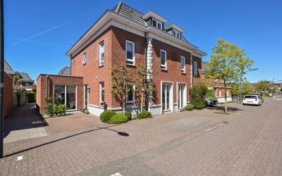 Pluimgraaf 10