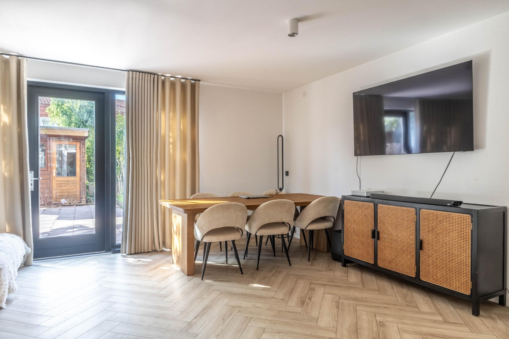 Tussenwoning te koop: IJsbloem 23, Assendelft