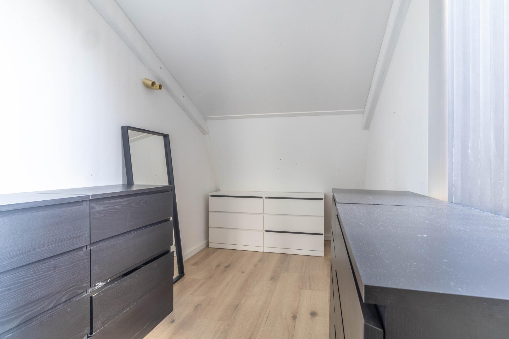 Tussenwoning te koop: IJsbloem 23, Assendelft