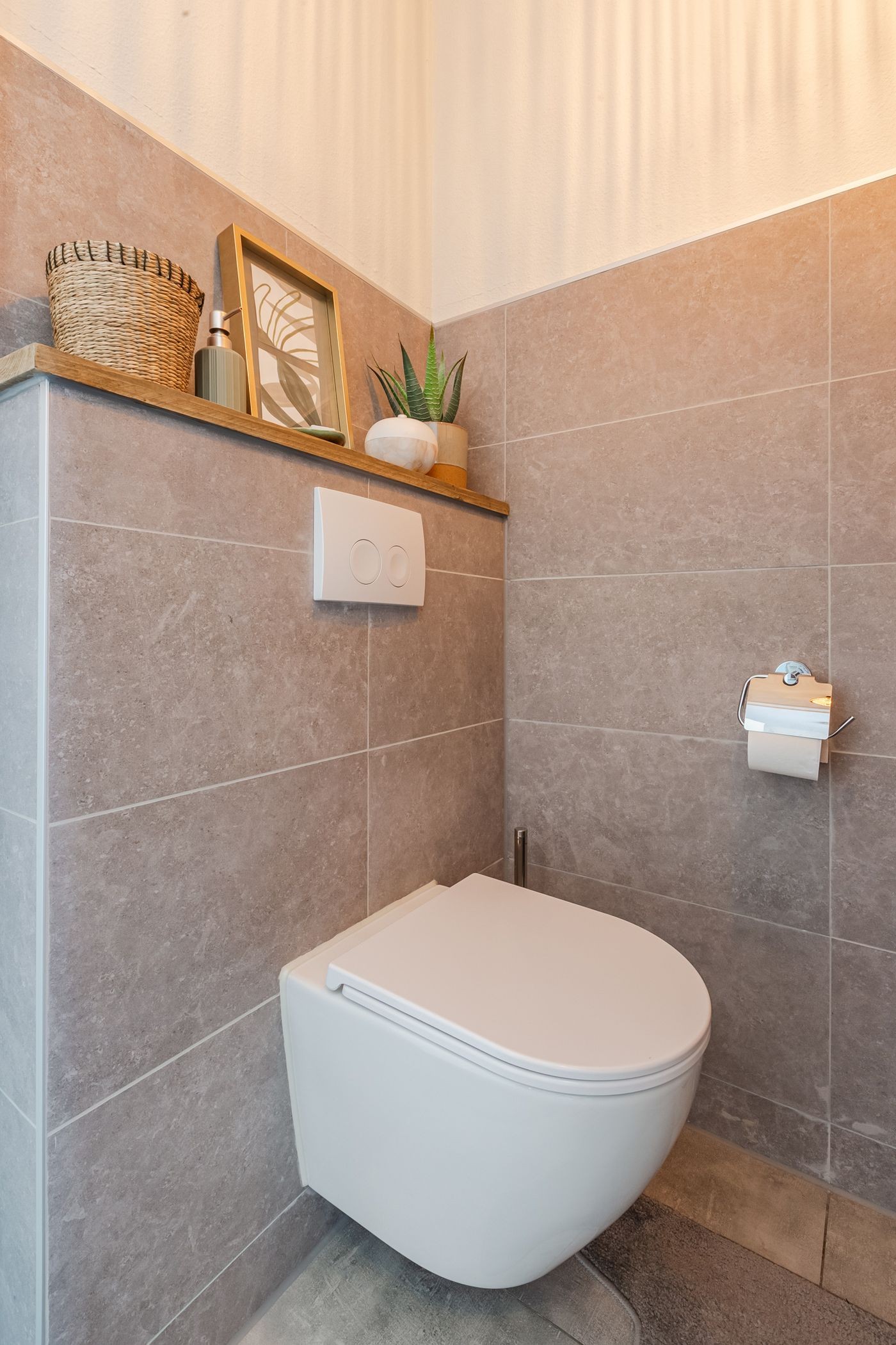 Tussenwoning te koop: Veenland 3, Assendelft