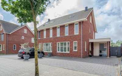 Witte Ring 33