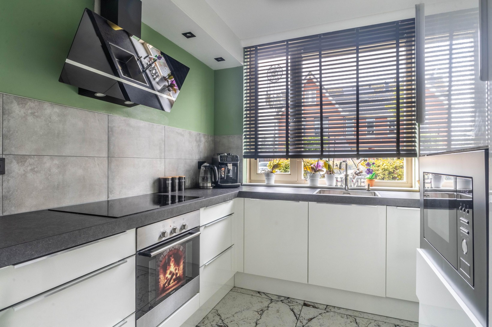 Hoekwoning te koop: Witte Ring 38, Assendelft