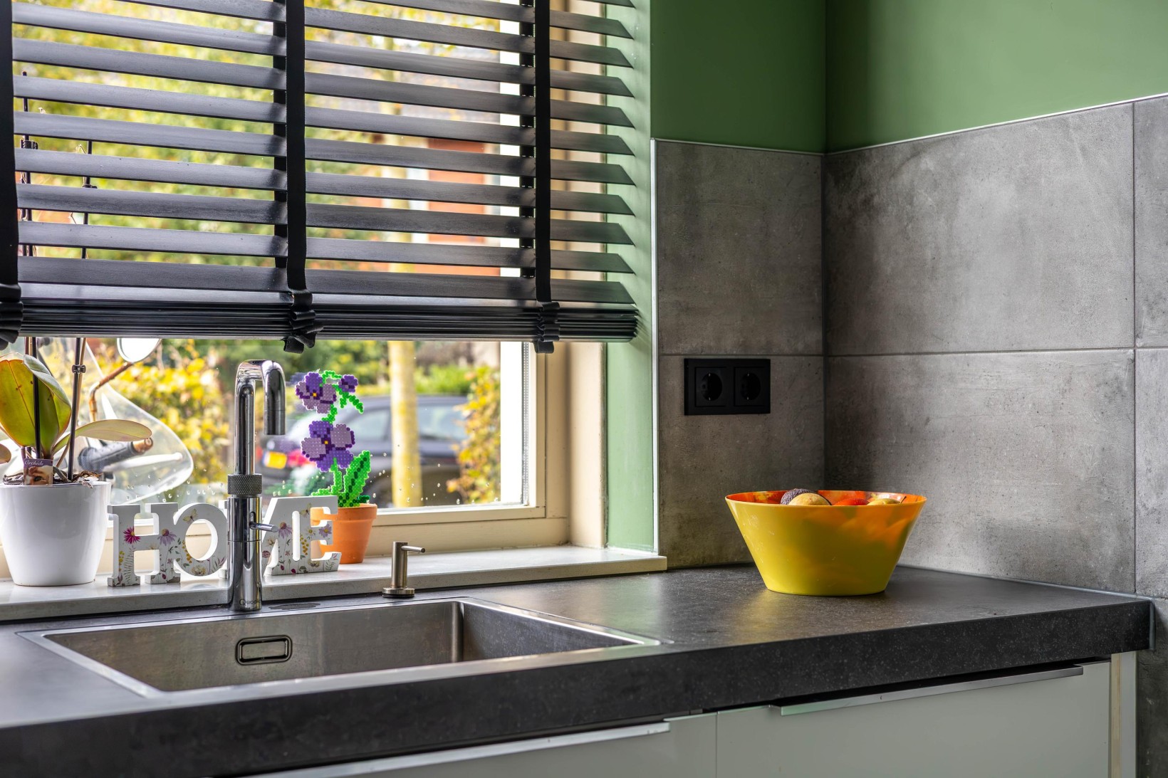 Hoekwoning te koop: Witte Ring 38, Assendelft