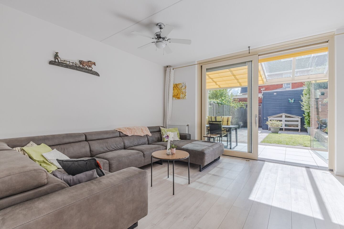 Tussenwoning te koop: Witte Ring 55, Assendelft