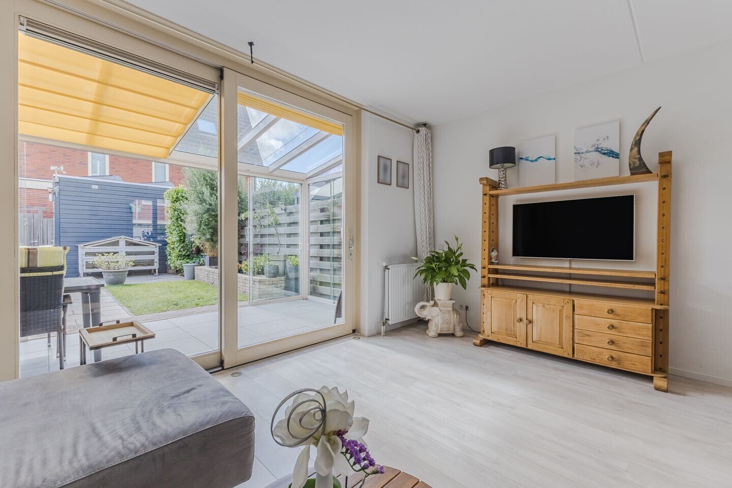 Tussenwoning te koop: Witte Ring 55, Assendelft