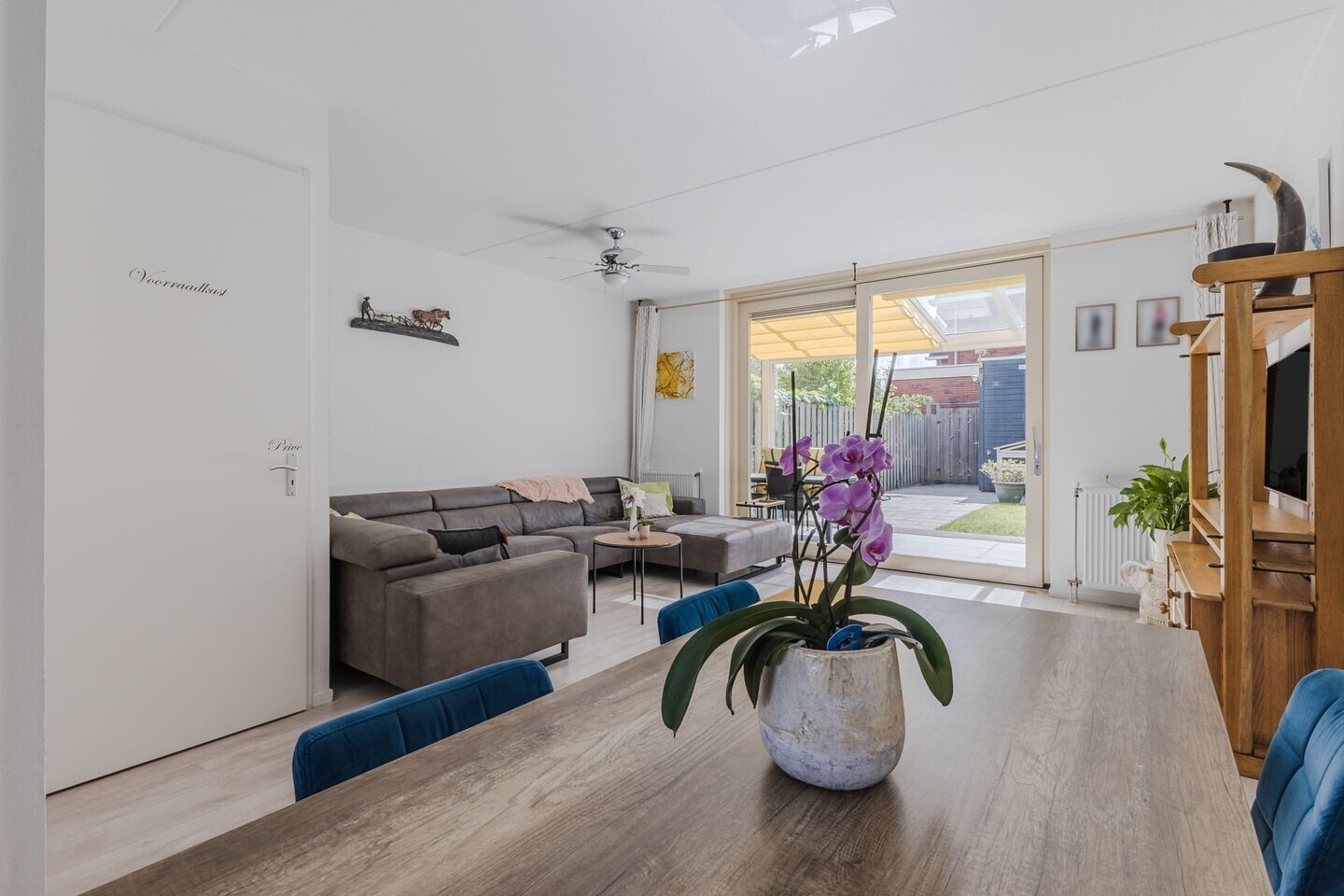 Tussenwoning te koop: Witte Ring 55, Assendelft