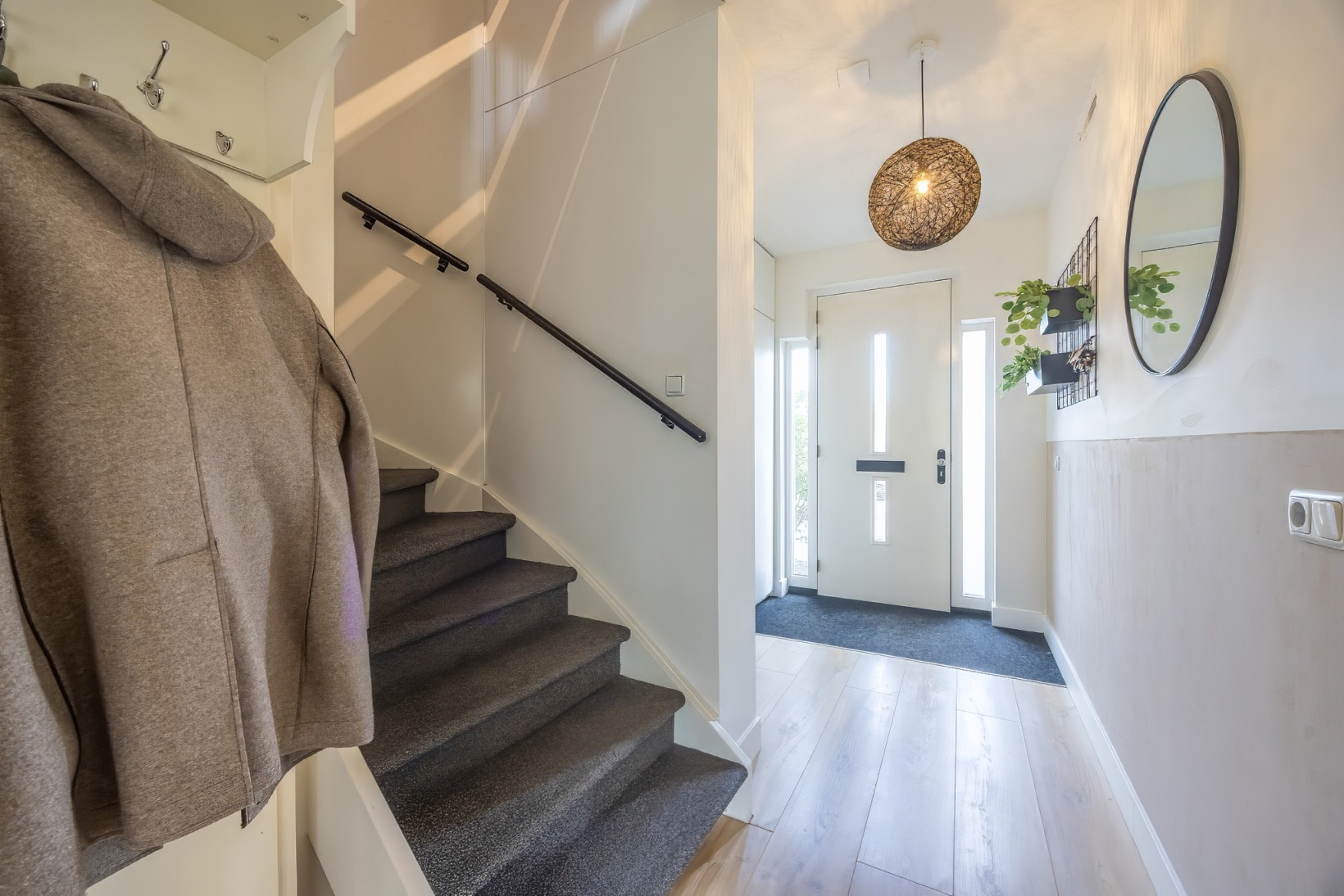 Tussenwoning te koop: Weideland 16, Assendelft