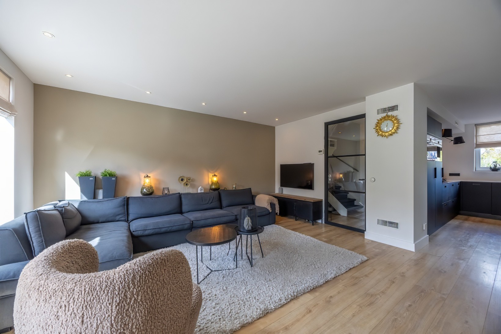 Tussenwoning te koop: Weideland 16, Assendelft