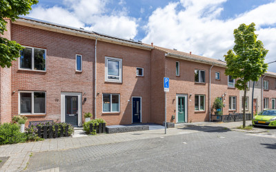 Zwarte Ring 68