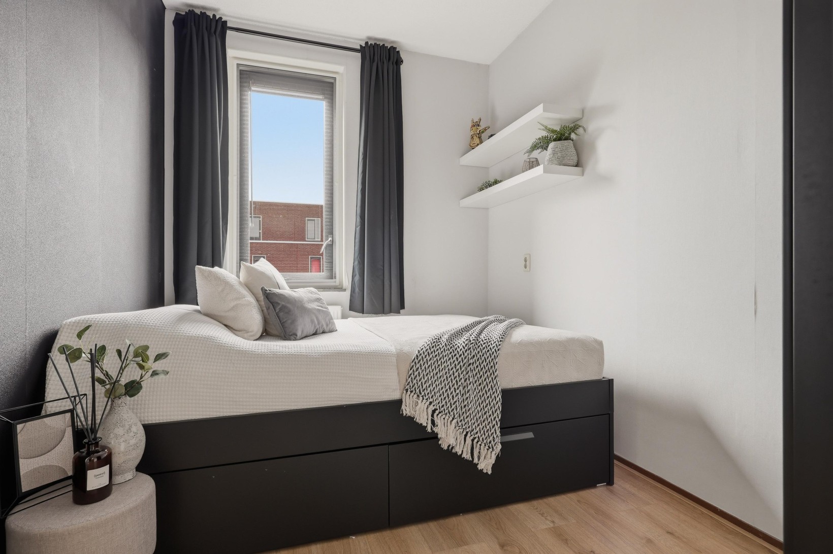 Tussenwoning te koop: Saendelverlaan 149, Assendelft