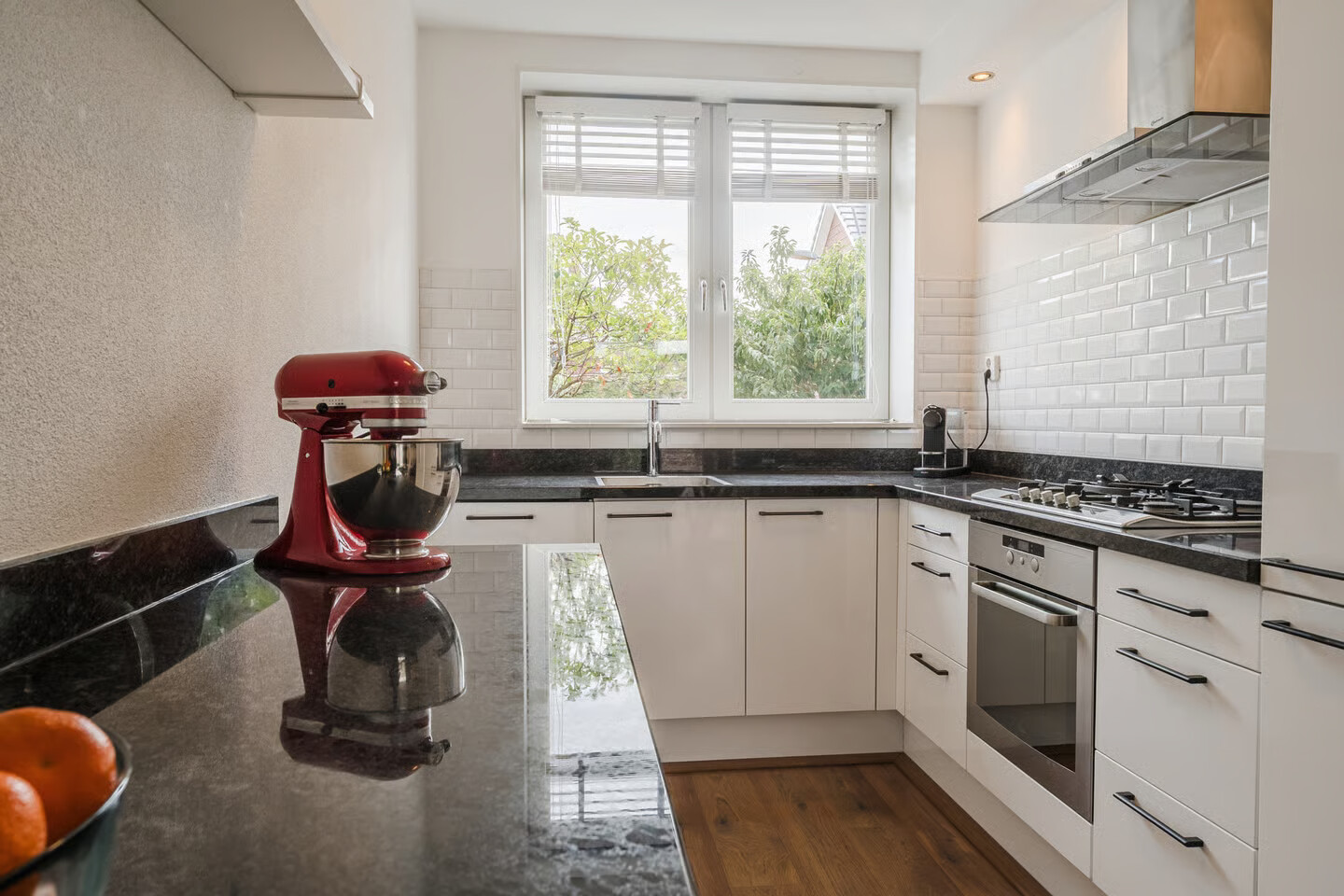 Tussenwoning te koop: Vogezen 48, Assendelft
