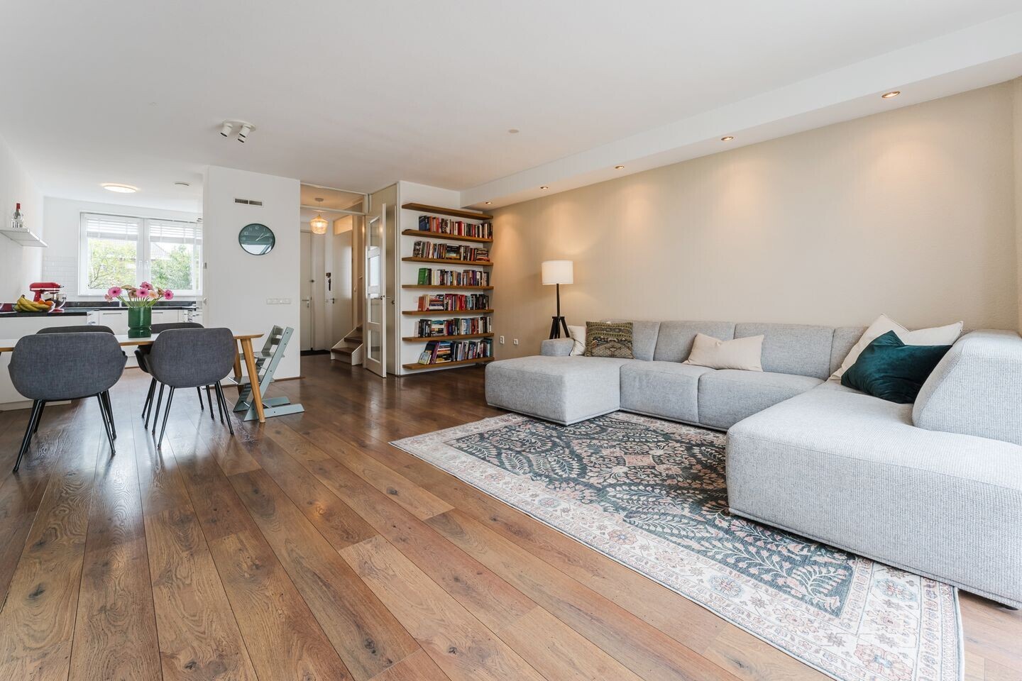 Tussenwoning te koop: Vogezen 48, Assendelft