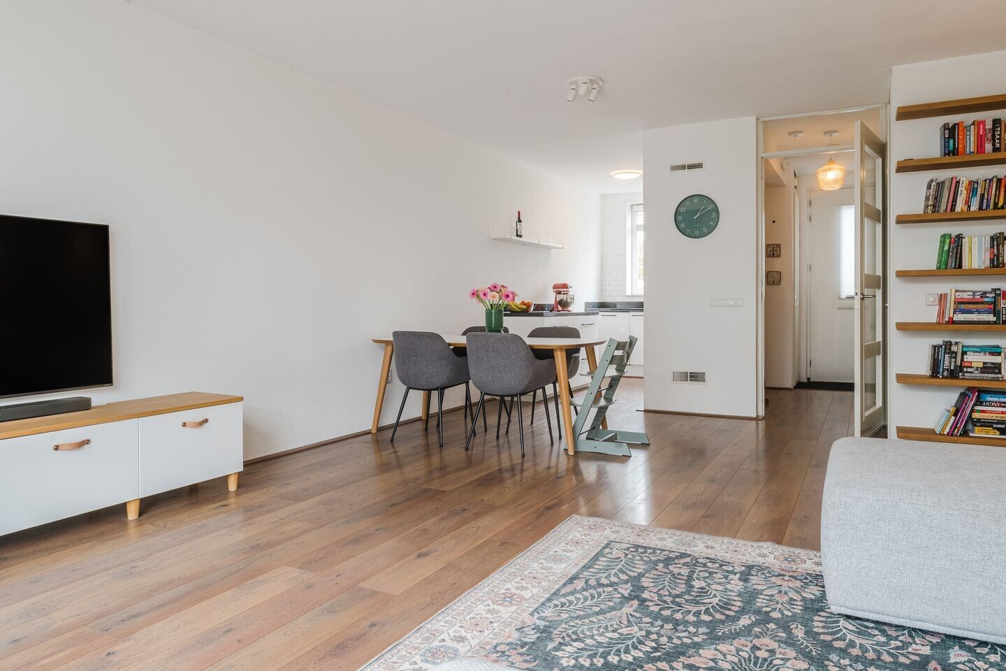 Tussenwoning te koop: Vogezen 48, Assendelft