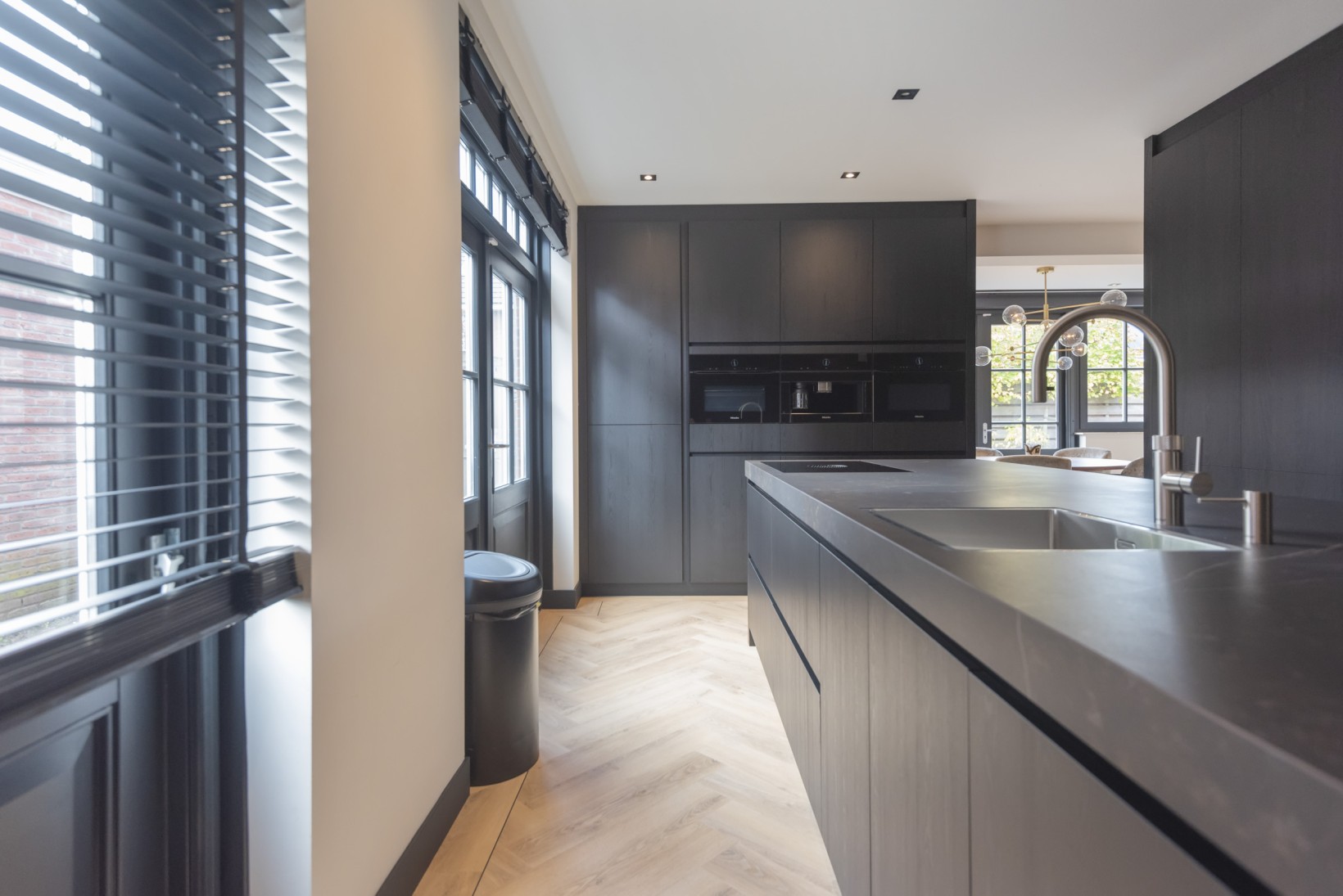 Vrijstaande woning te koop: Eifel 27, Assendelft