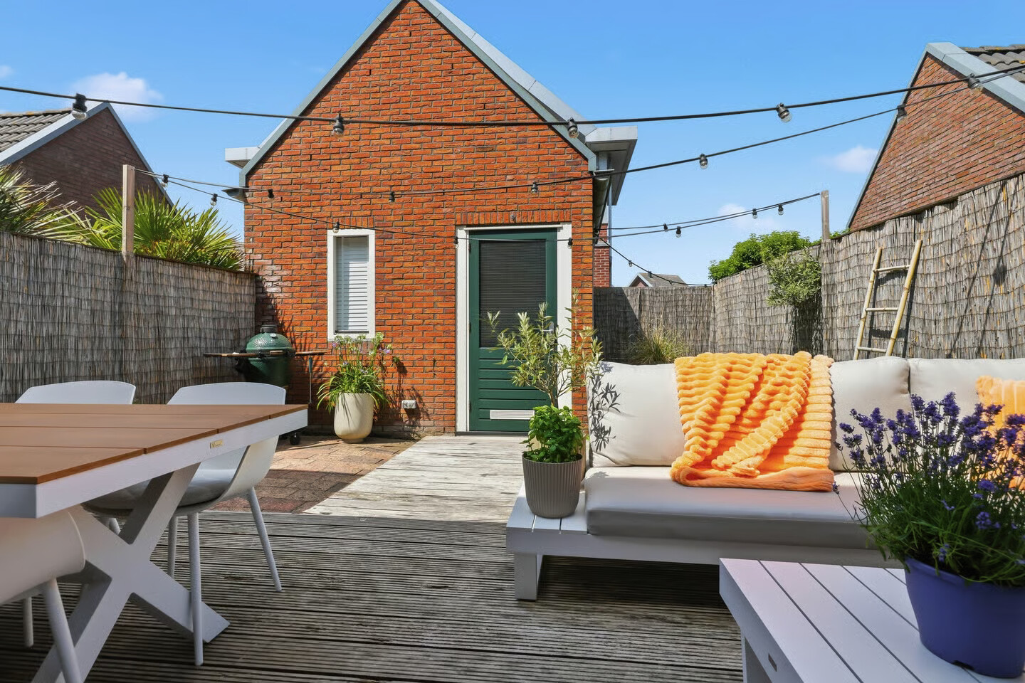 Tussenwoning te koop: Laurentiden 13, Assendelft