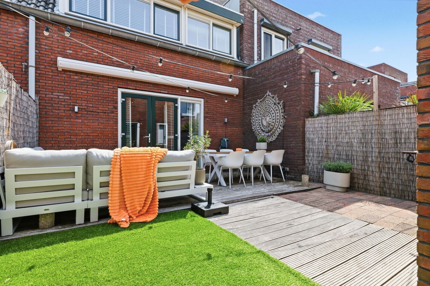 Tussenwoning te koop: Laurentiden 13, Assendelft
