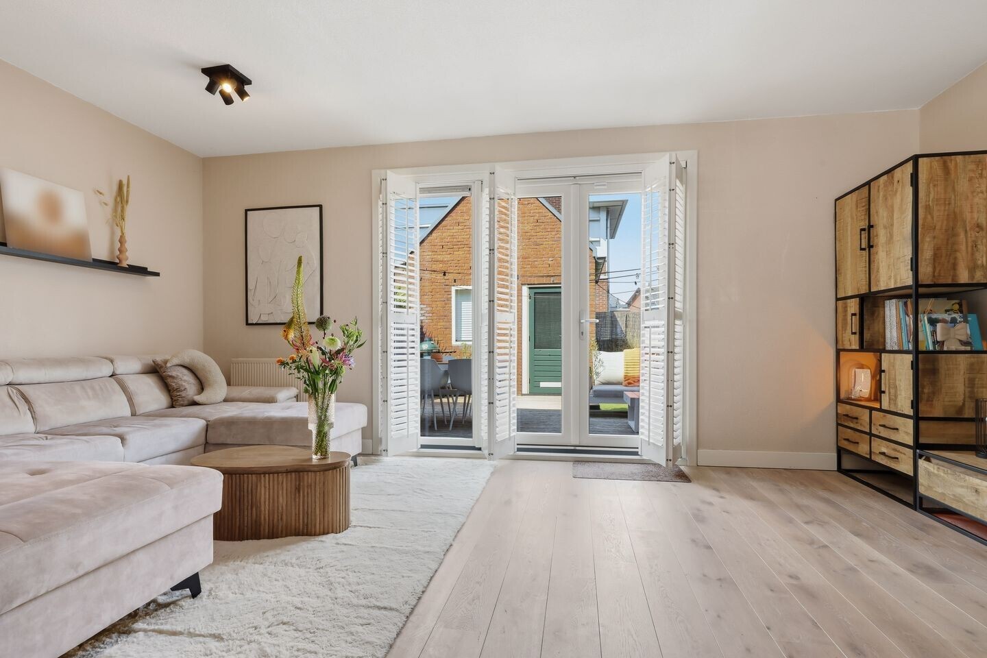 Tussenwoning te koop: Laurentiden 13, Assendelft