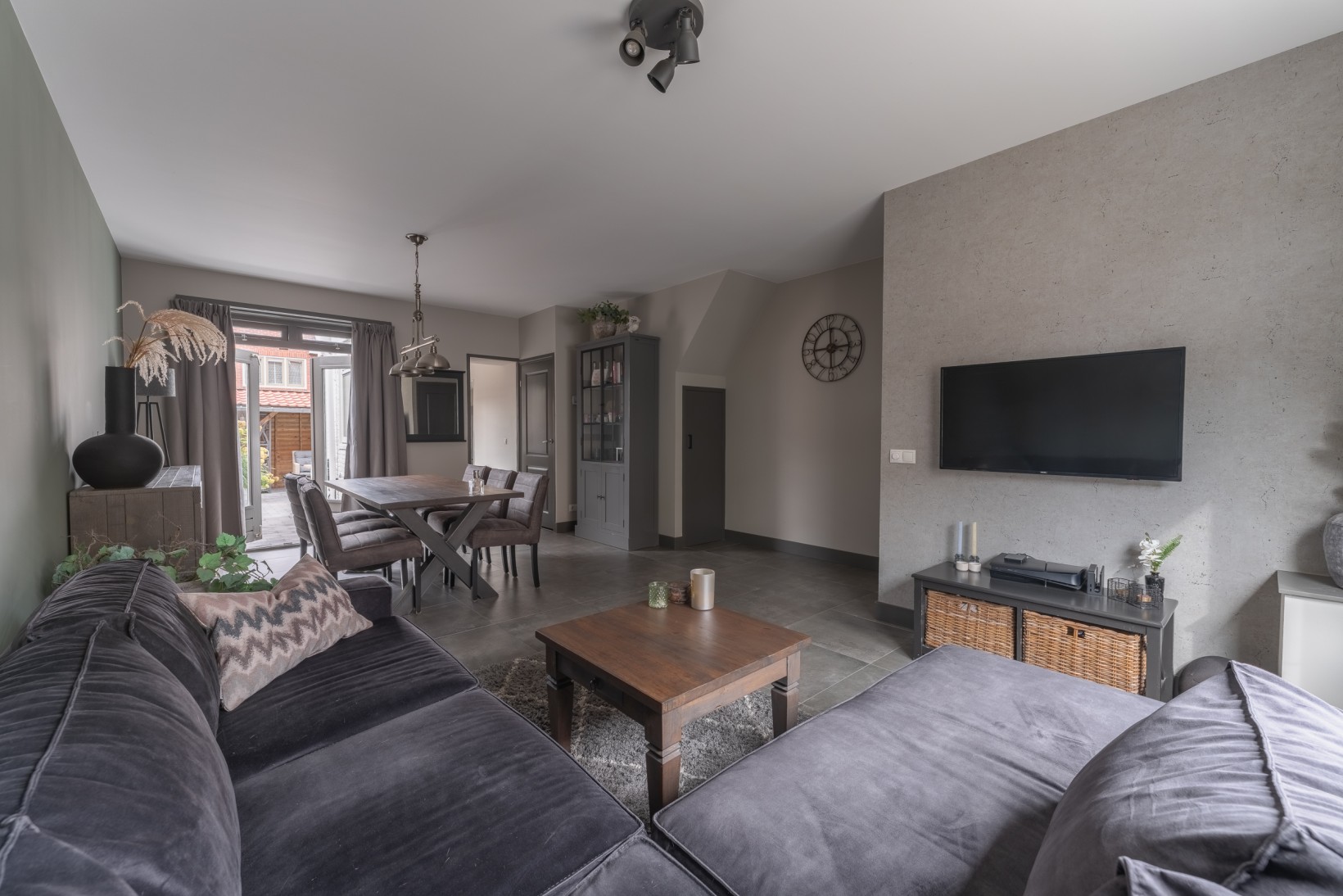 Hoekwoning te koop: Lange Tuinstraat 24, Enkhuizen