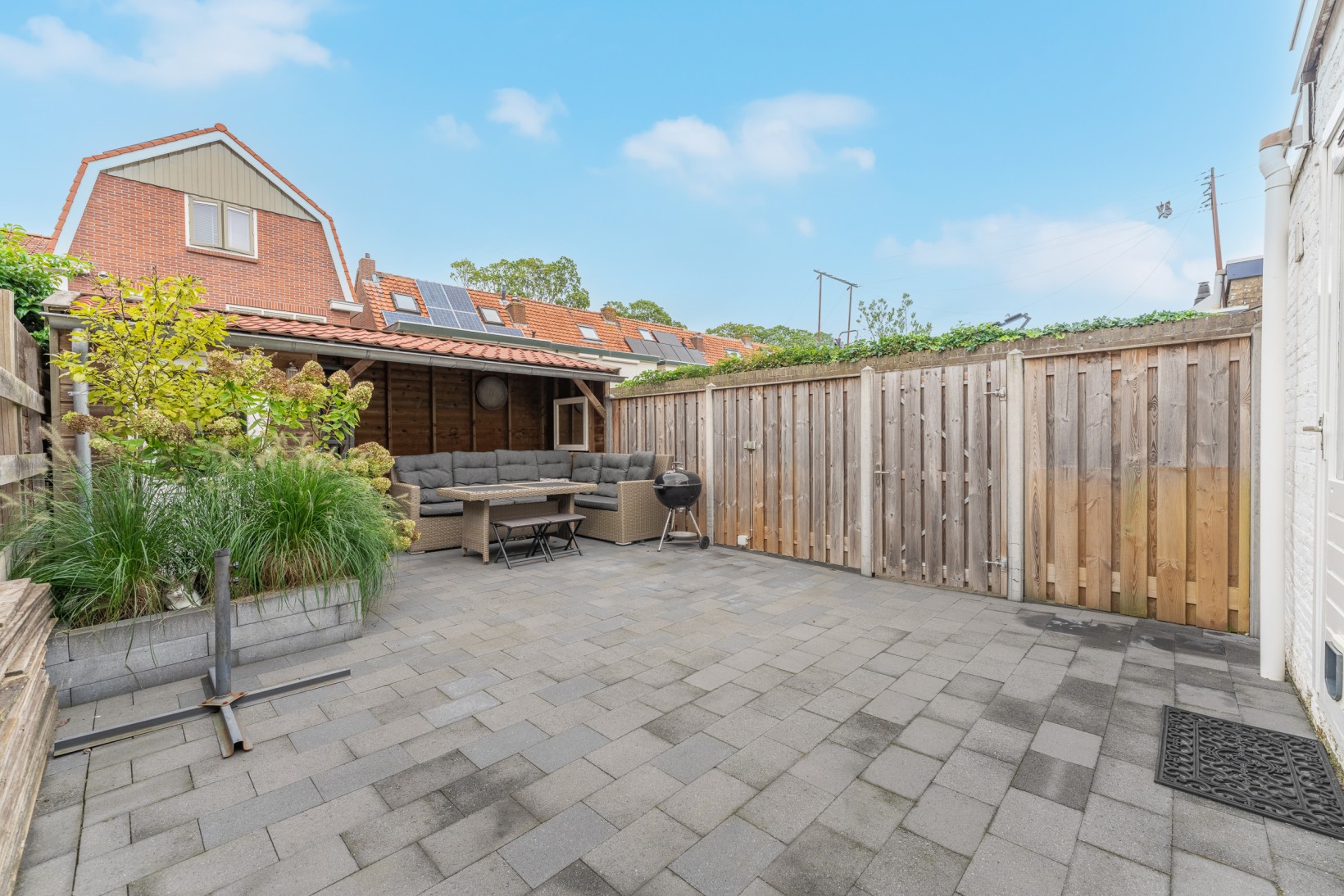 Hoekwoning te koop: Lange Tuinstraat 24, Enkhuizen