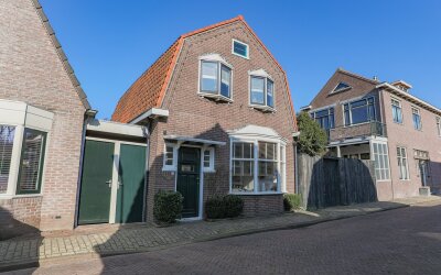 Kruislaan 4