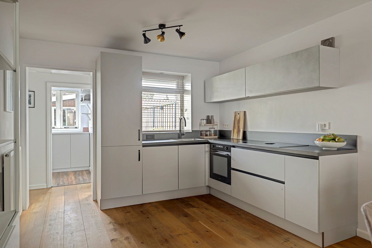 Tussenwoning te koop: Venuslaan 49, Enkhuizen