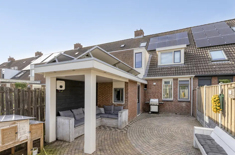 Tussenwoning te koop: Douwe Brouwerweg 71, Enkhuizen