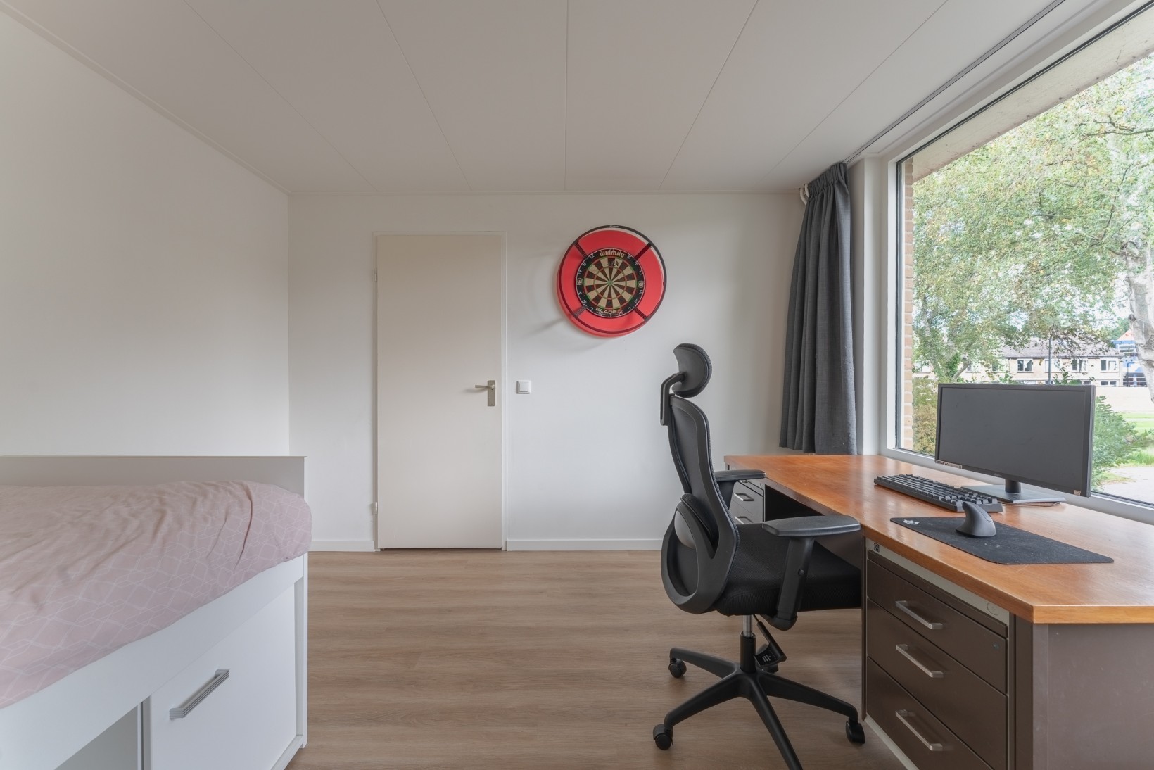 Tussenwoning te koop: Berkenlaan 4, Enkhuizen