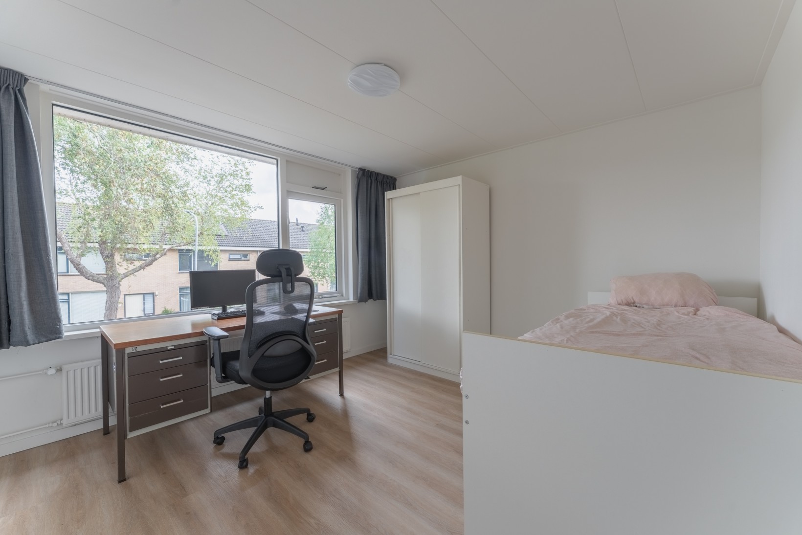 Tussenwoning te koop: Berkenlaan 4, Enkhuizen