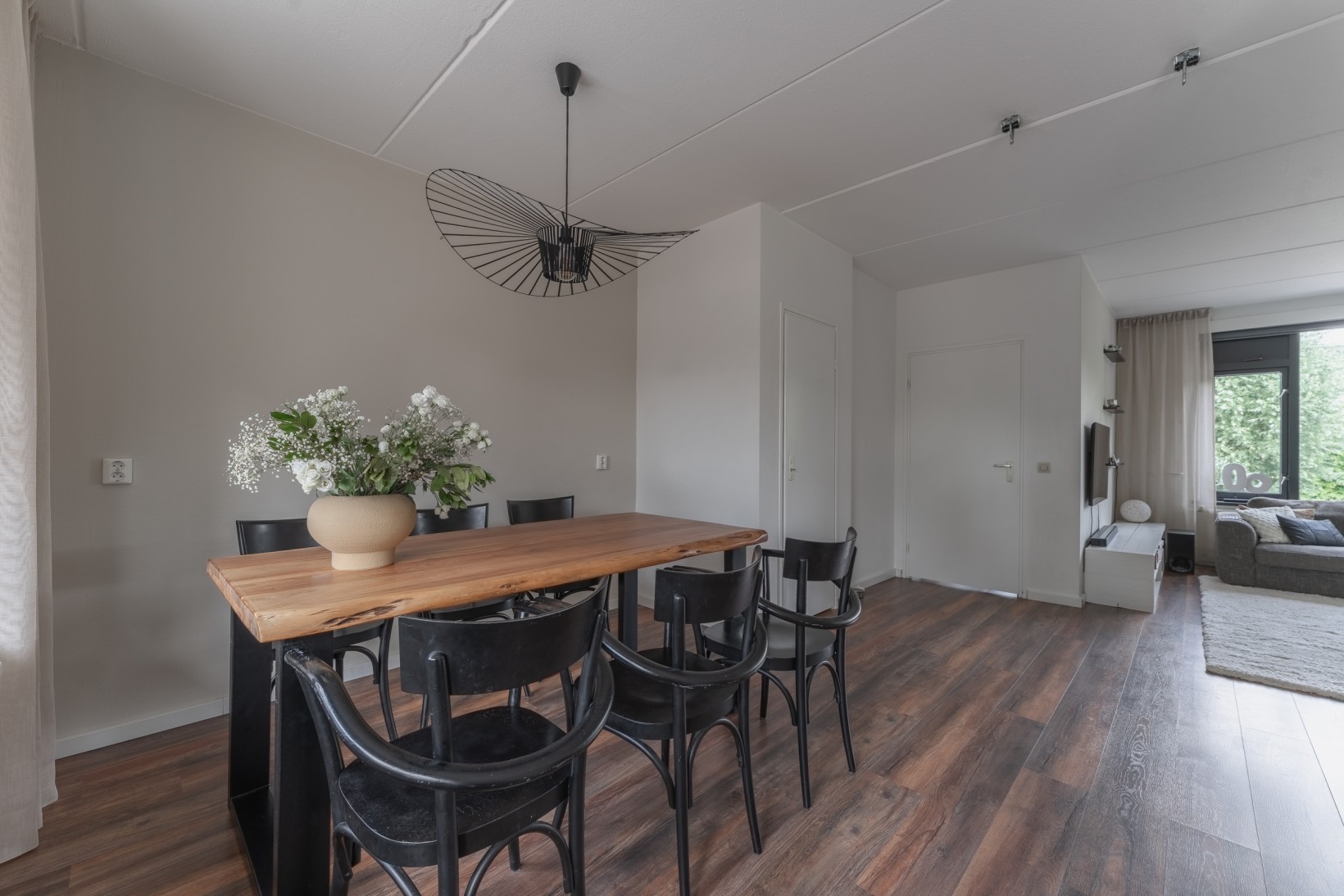 Hoekwoning te koop: Wilgenkade 1, Enkhuizen