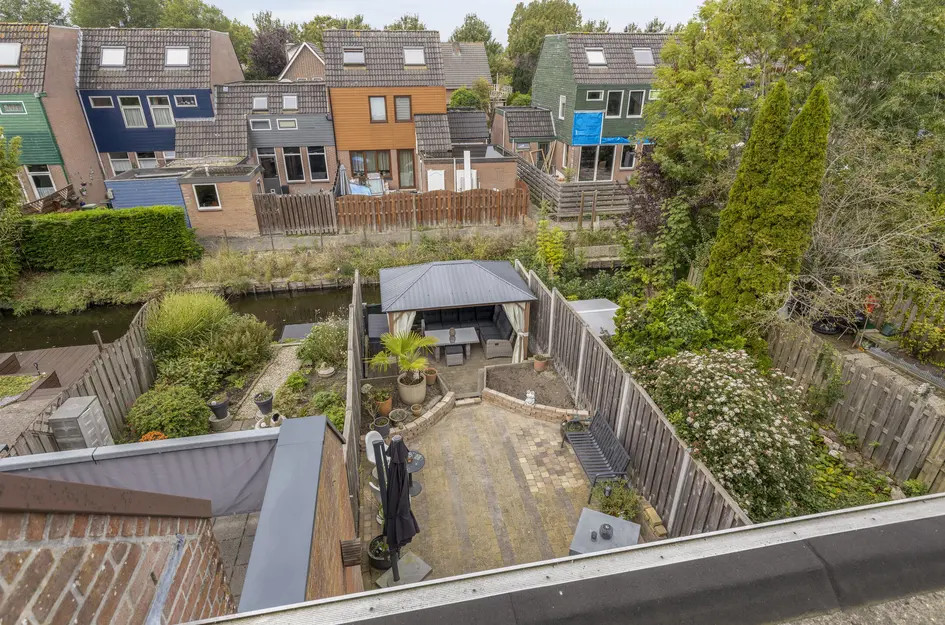 Tussenwoning te koop: Leeuwerik 14, Venhuizen