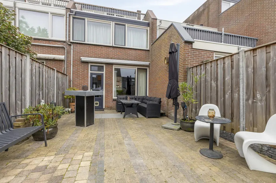 Tussenwoning te koop: Leeuwerik 14, Venhuizen