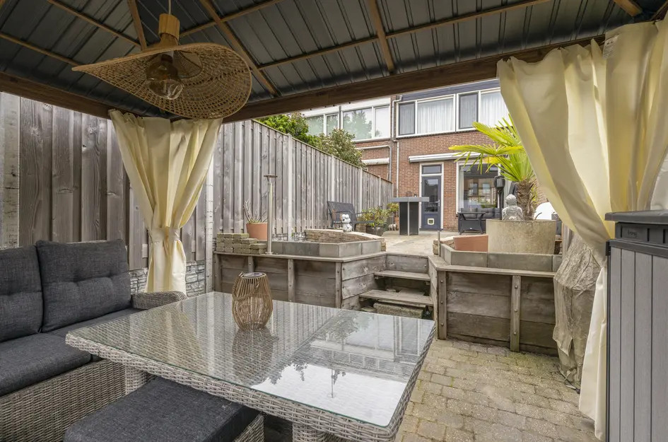 Tussenwoning te koop: Leeuwerik 14, Venhuizen