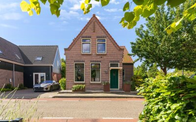 Hoofdstraat 66