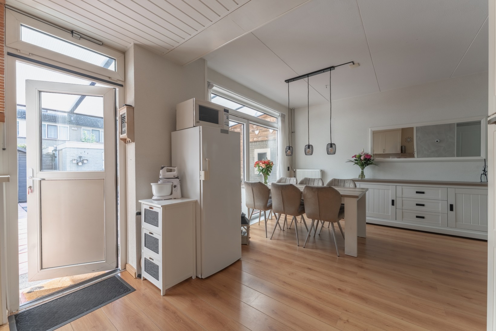 Tussenwoning te koop: Bourgondiëweg 143, Bovenkarspel