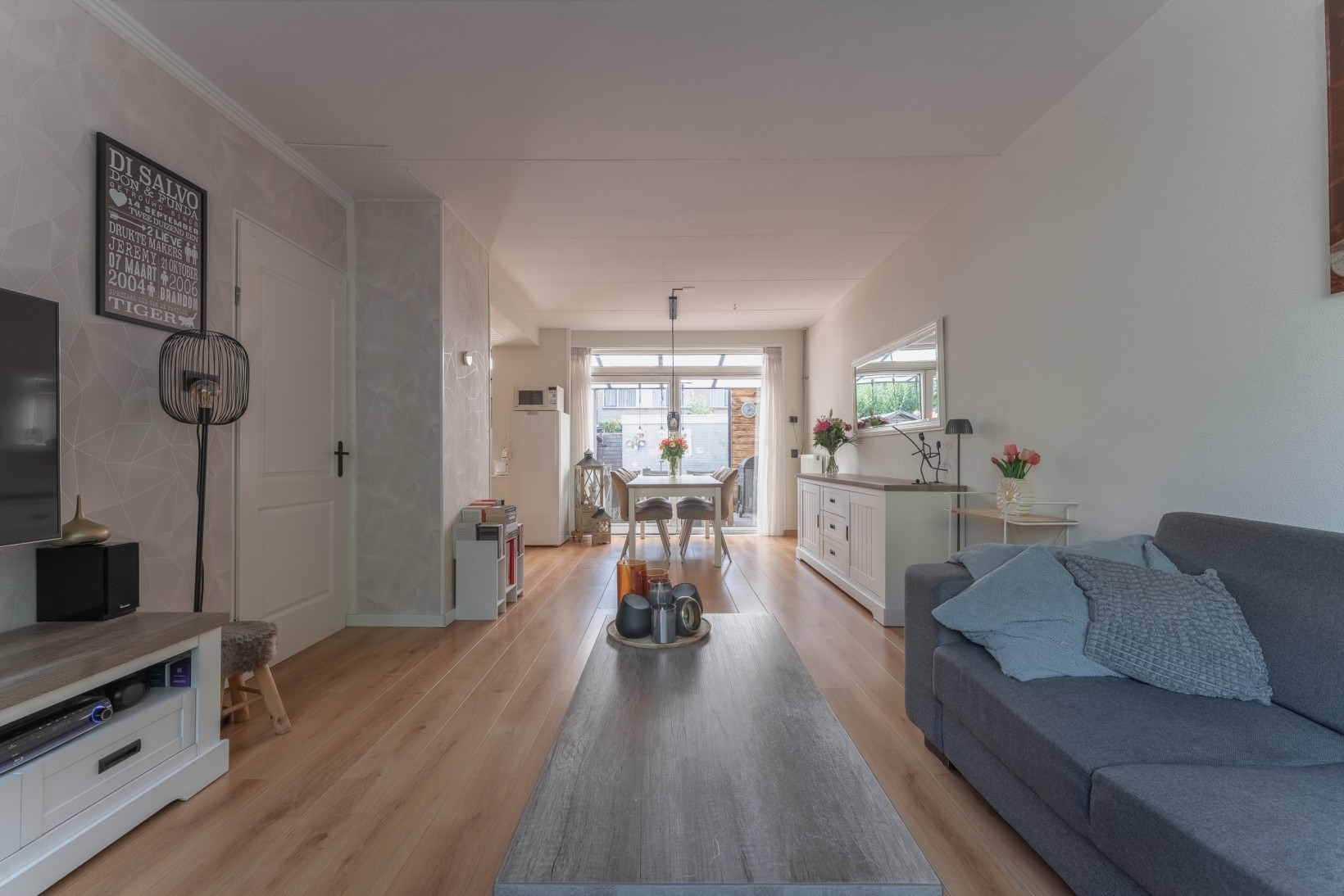 Tussenwoning te koop: Bourgondiëweg 143, Bovenkarspel