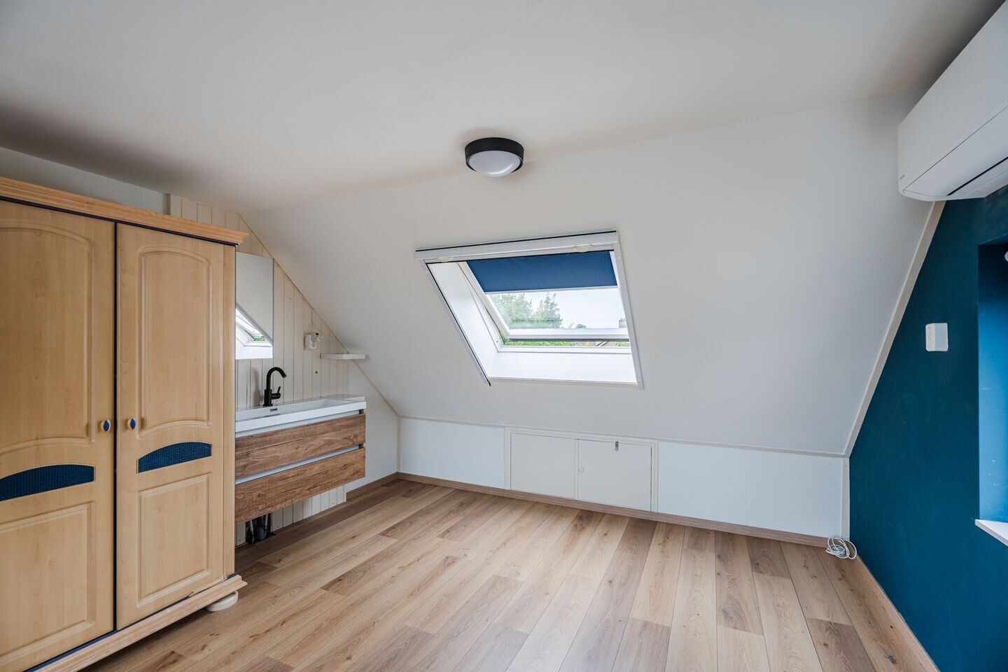 Hoekwoning te koop: La Reinelaan 54, Bovenkarspel
