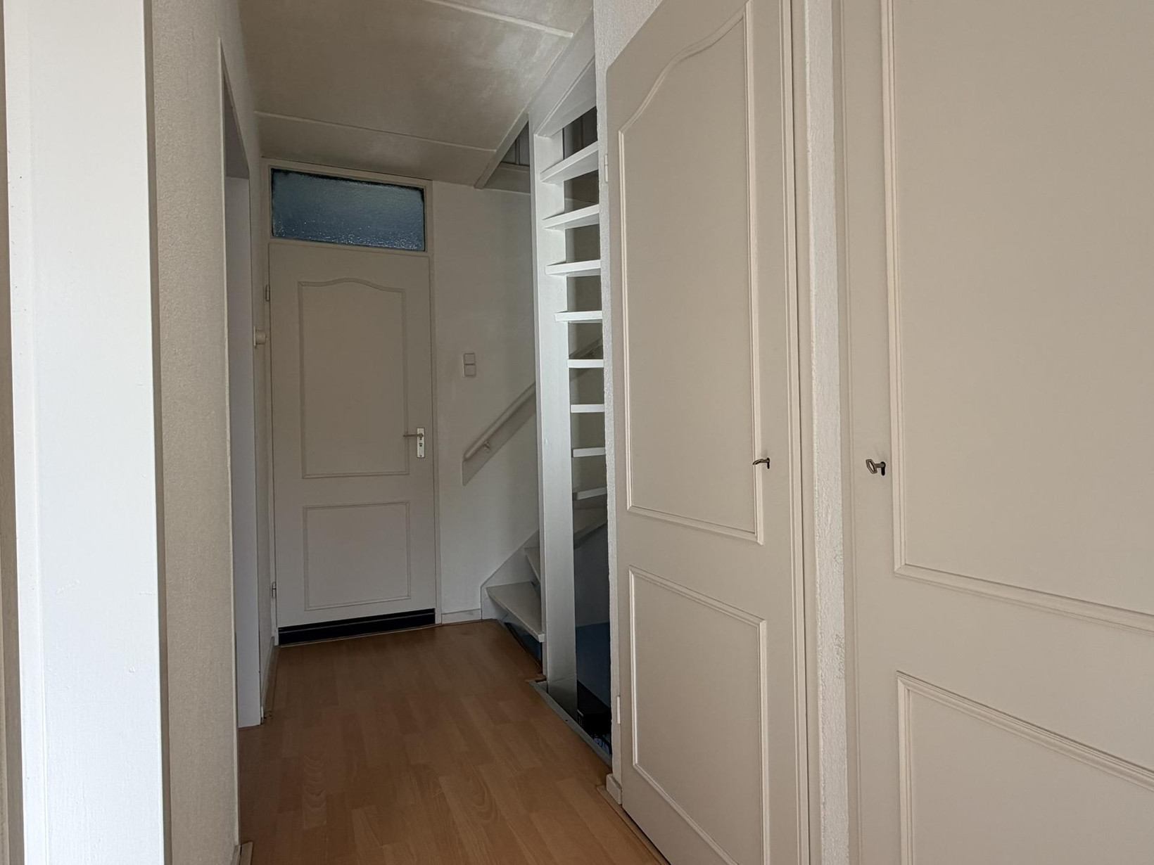 Tussenwoning te koop: Willem Andriessenweg 19, Bovenkarspel