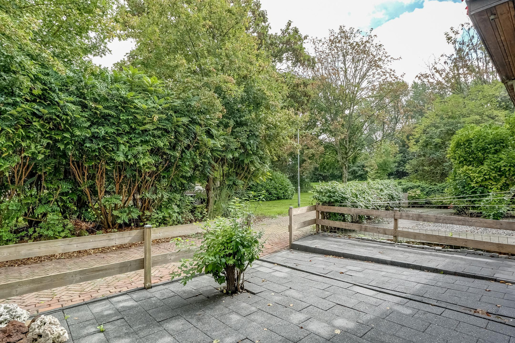 Tussenwoning te koop: Hertog Albrechtstraat 238, Grootebroek