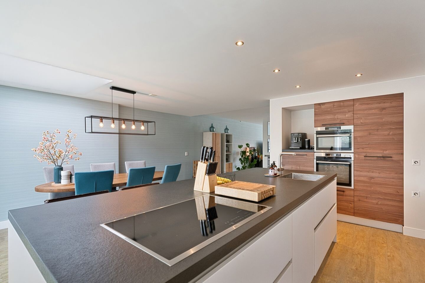 Tussenwoning te koop: Nuwendoorn 37, Grootebroek