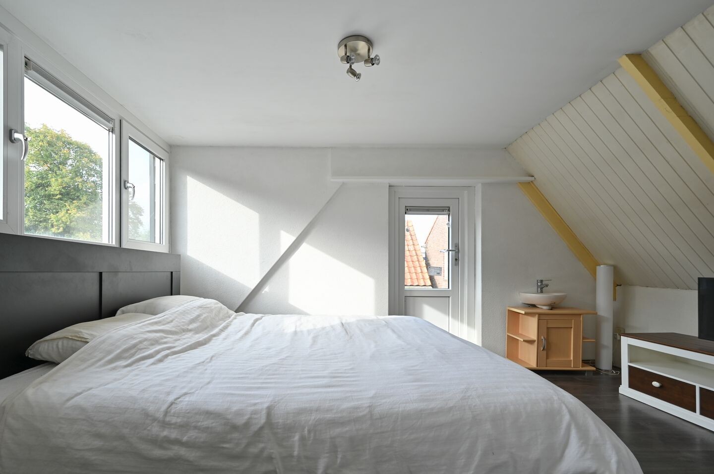 Woning te koop: 2e Rozenstraat 20, Lutjebroek