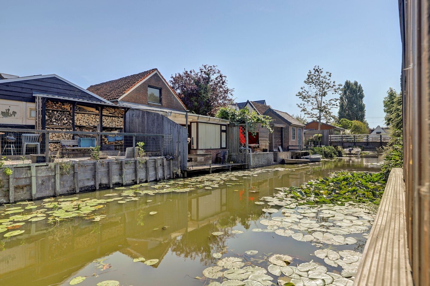 Hoekwoning te koop: Bernhardstraat 75, Hoogkarspel