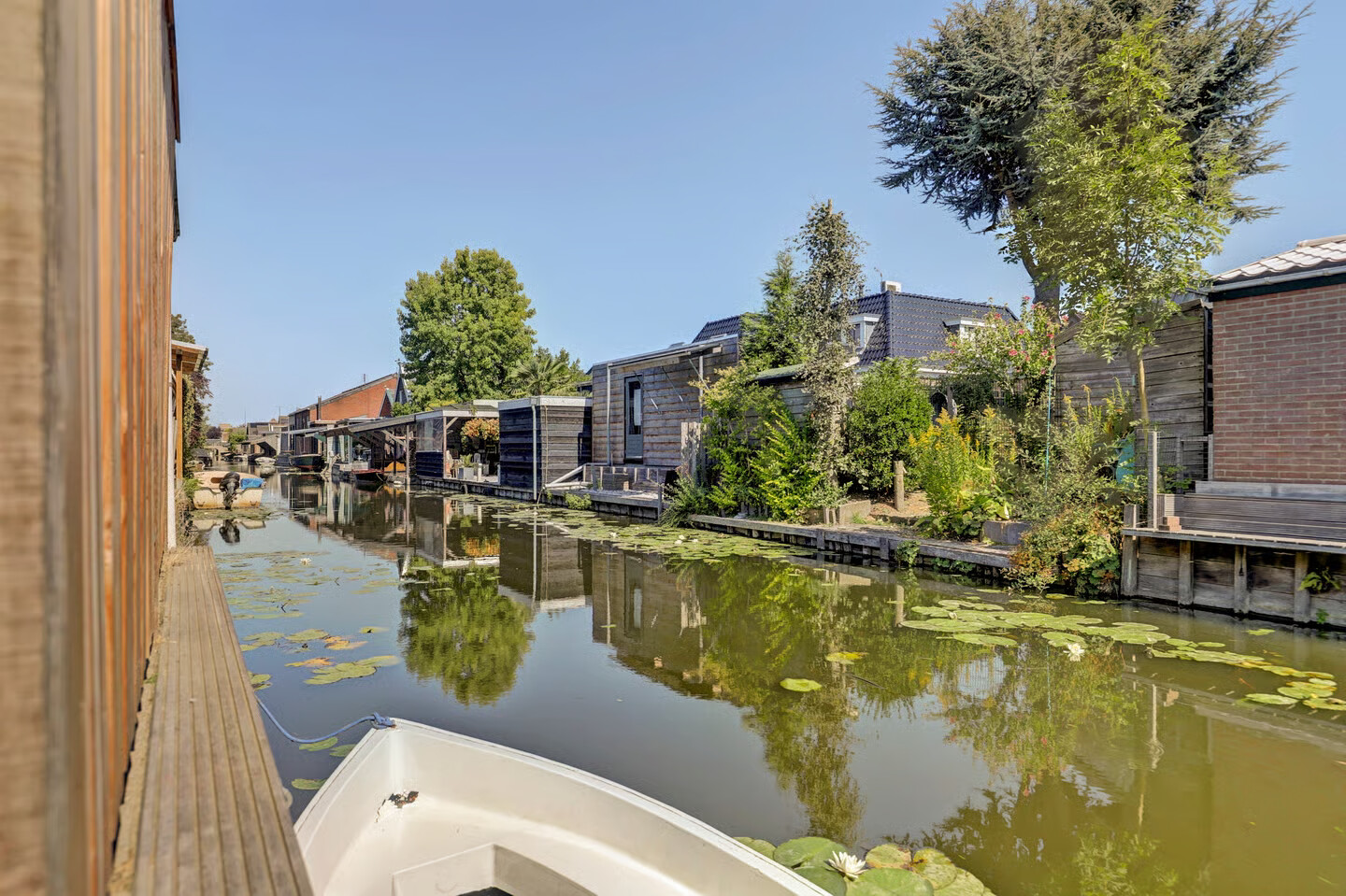 Hoekwoning te koop: Bernhardstraat 75, Hoogkarspel