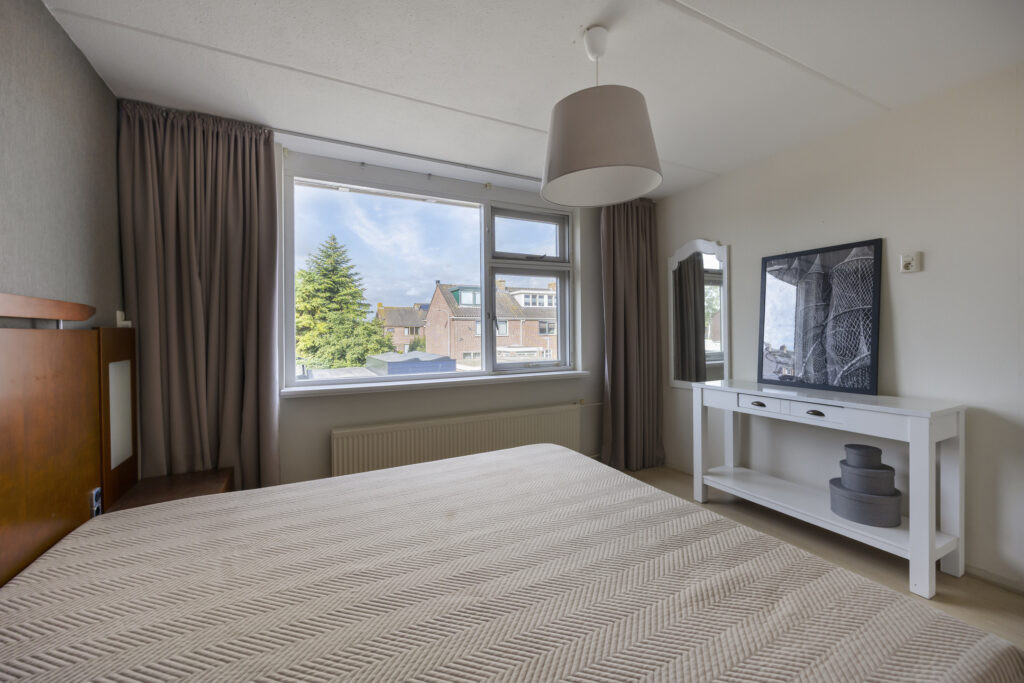 Tussenwoning te koop: Raadhuisstraat 42, Westwoud