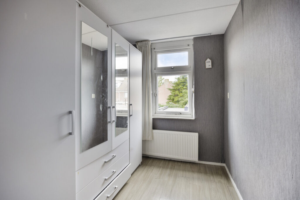 Tussenwoning te koop: Raadhuisstraat 42, Westwoud