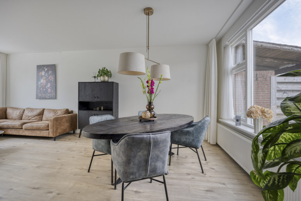 Tussenwoning te koop: Raadhuisstraat 42, Westwoud