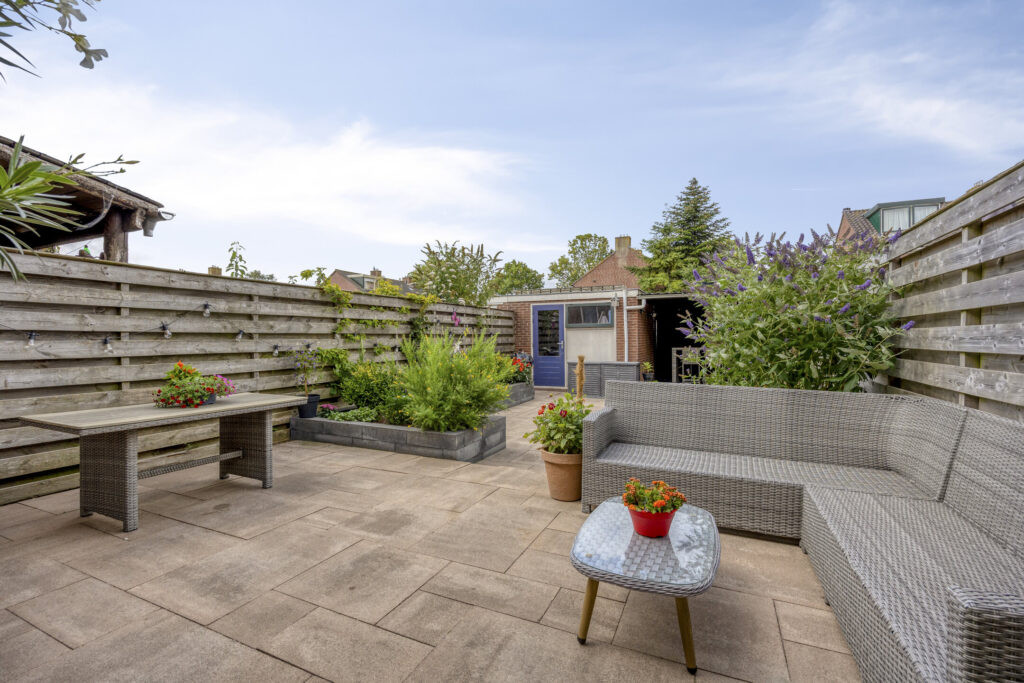 Tussenwoning te koop: Raadhuisstraat 42, Westwoud