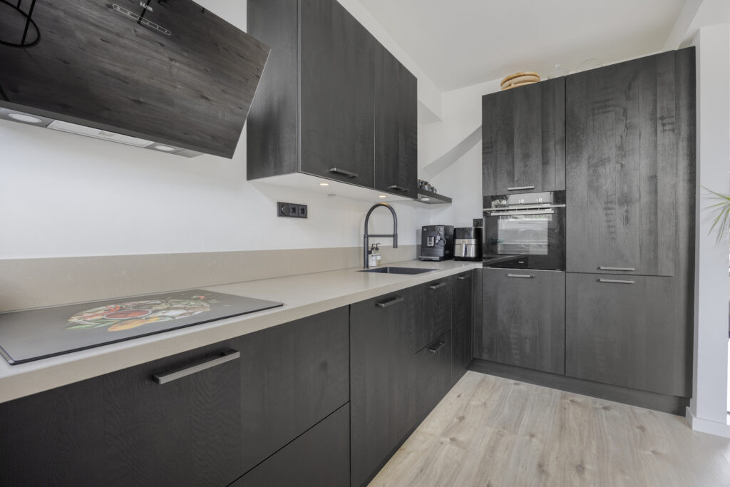Tussenwoning te koop: Raadhuisstraat 42, Westwoud