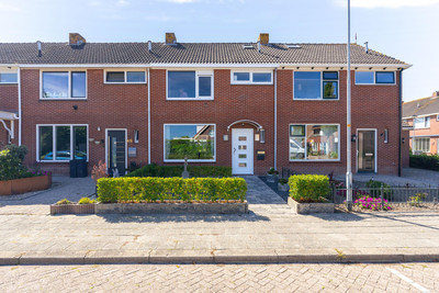 Raadhuisstraat 50